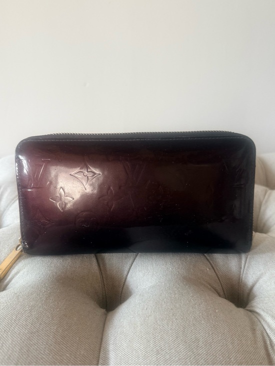 Louis Vuitton Handbags - Louis Vuitton Monogram Vernis Zippy Wallet Amarante Authentic